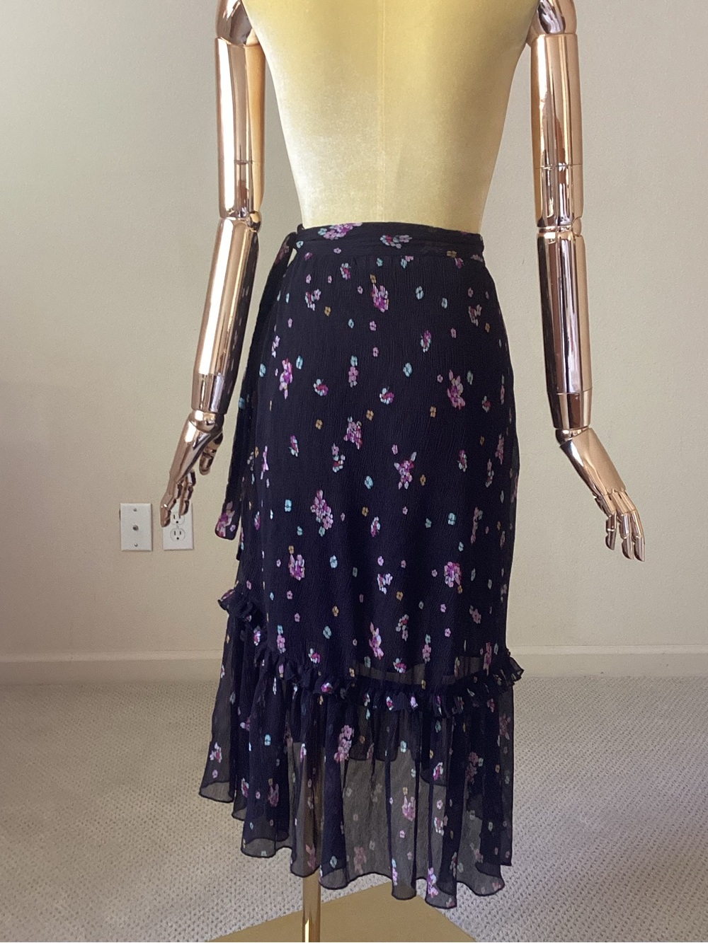 Unbranded Black Floral High-Low Ruffle Skirt - Picture 3 of 6